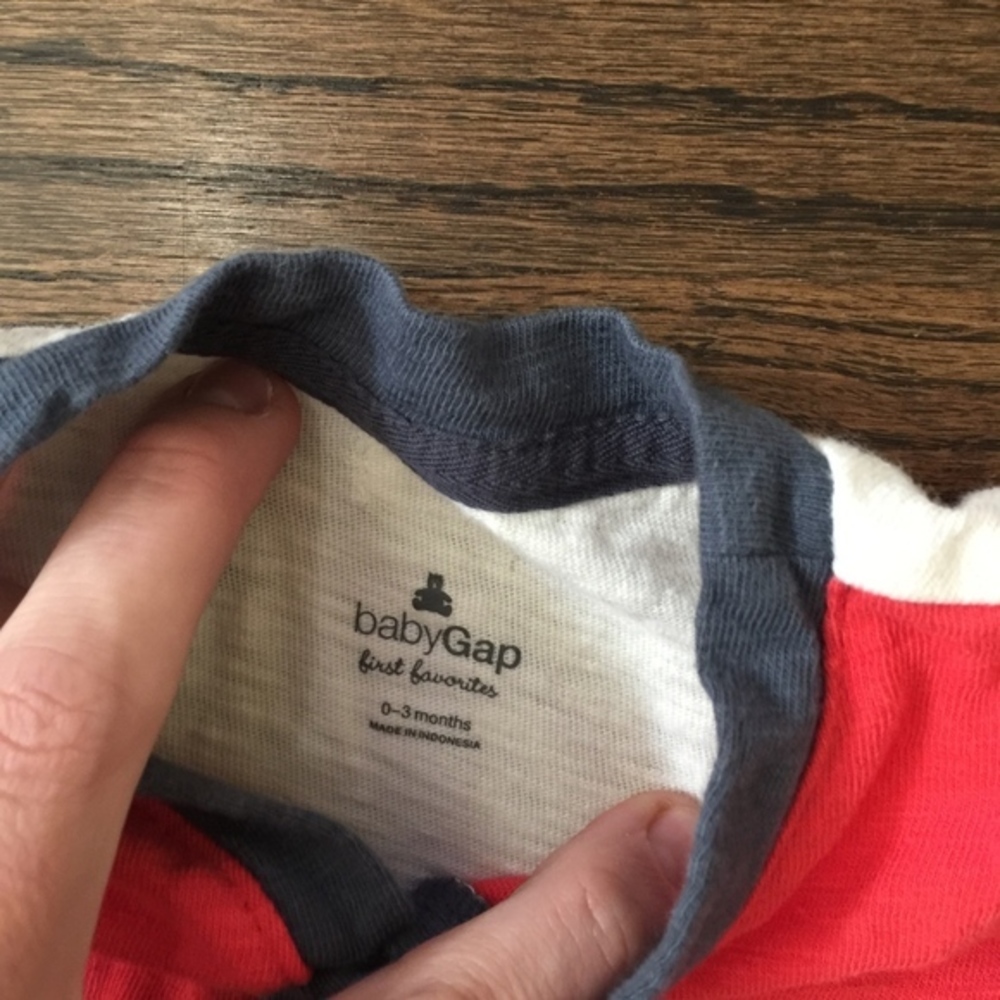 EUC BabyGap Shirt Size 0-3M - Picture 3 of 5